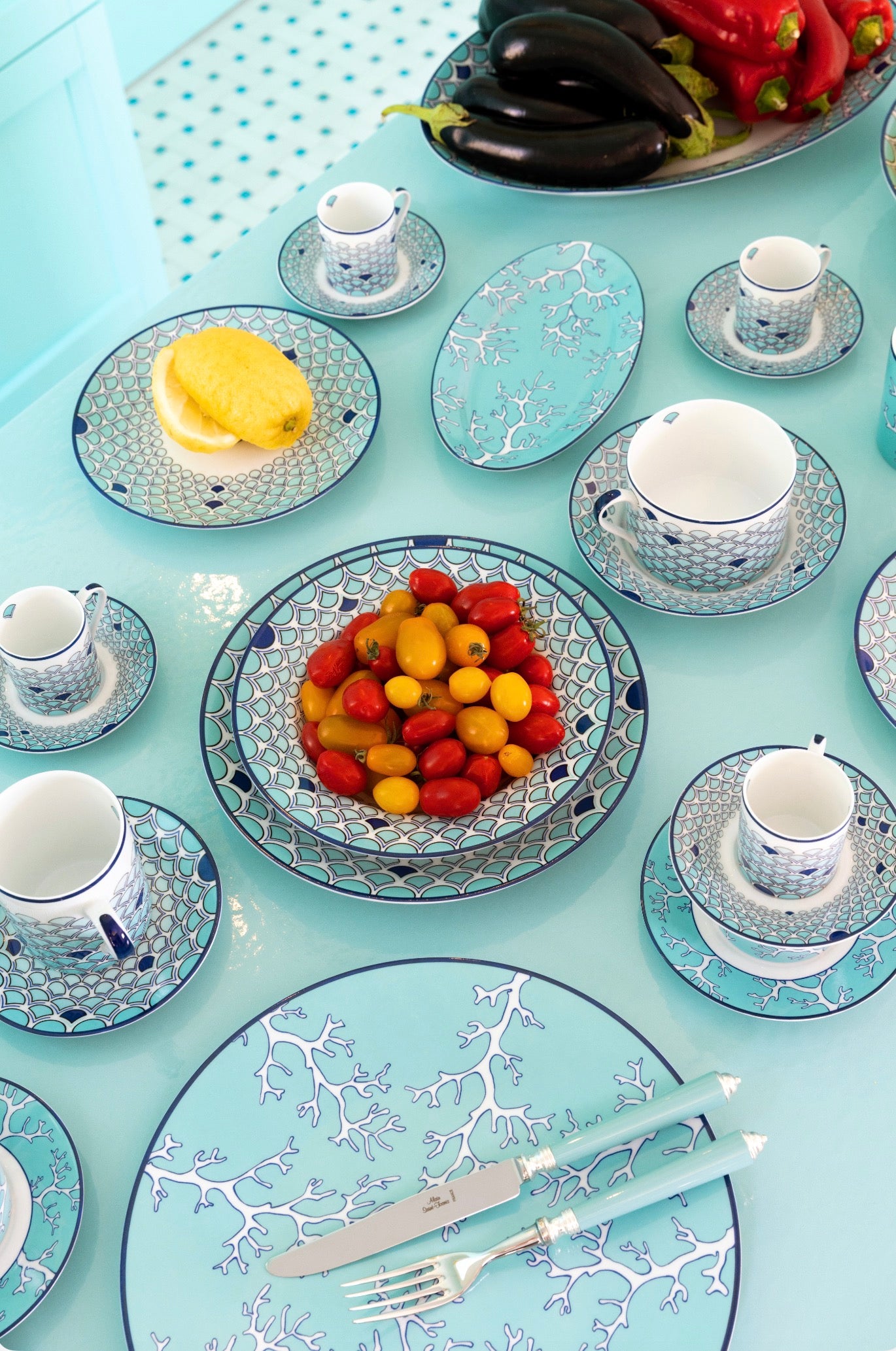 Capri Écailles Breakfast Cup & Saucer