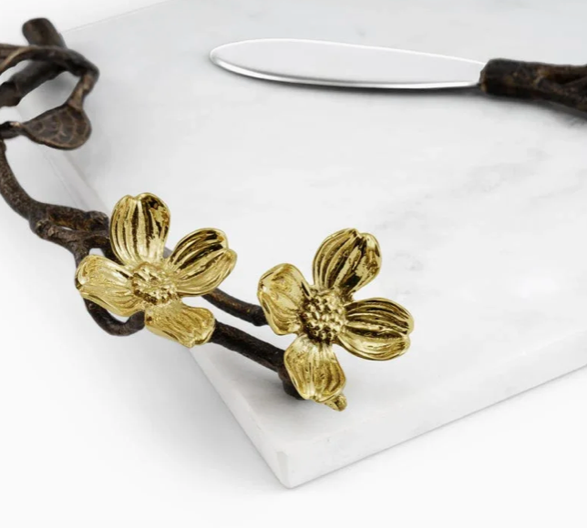 Dogwood Small Cheeseboard and knife