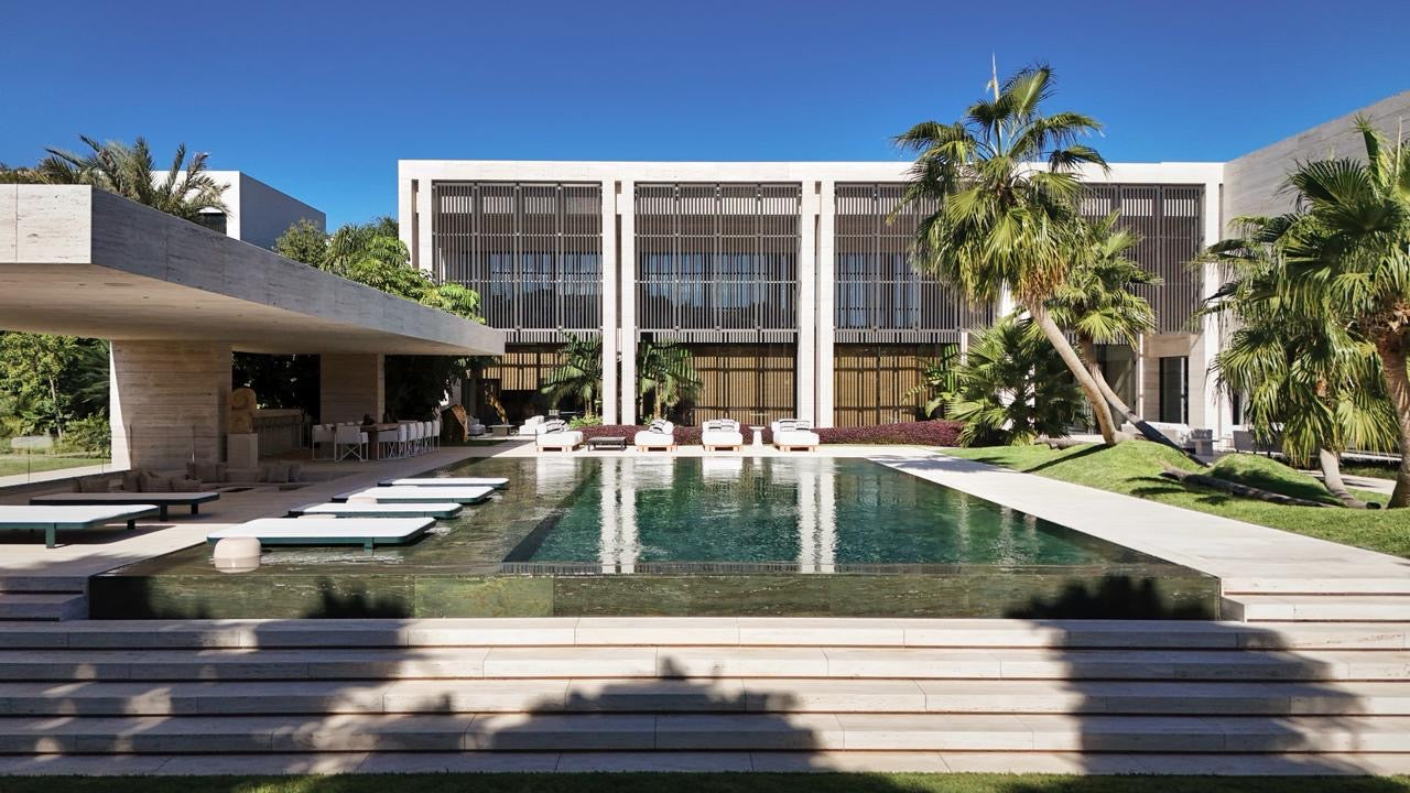 Contemporary Villa