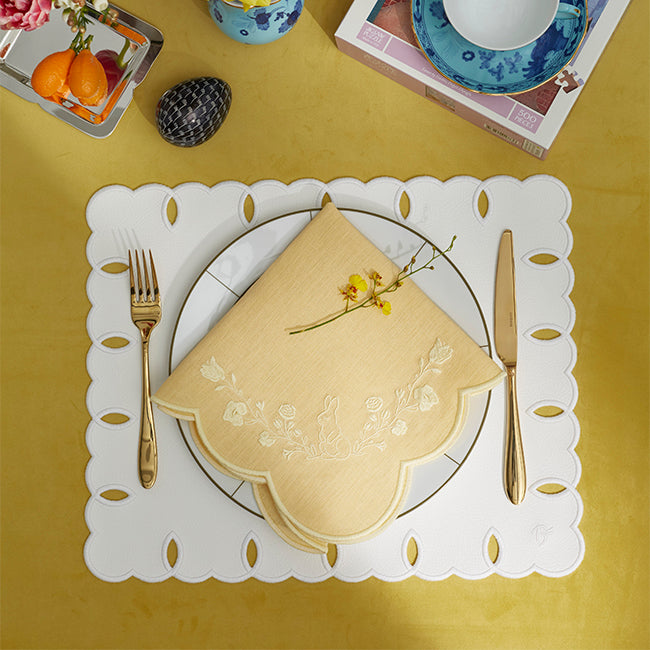 #color_light yellow