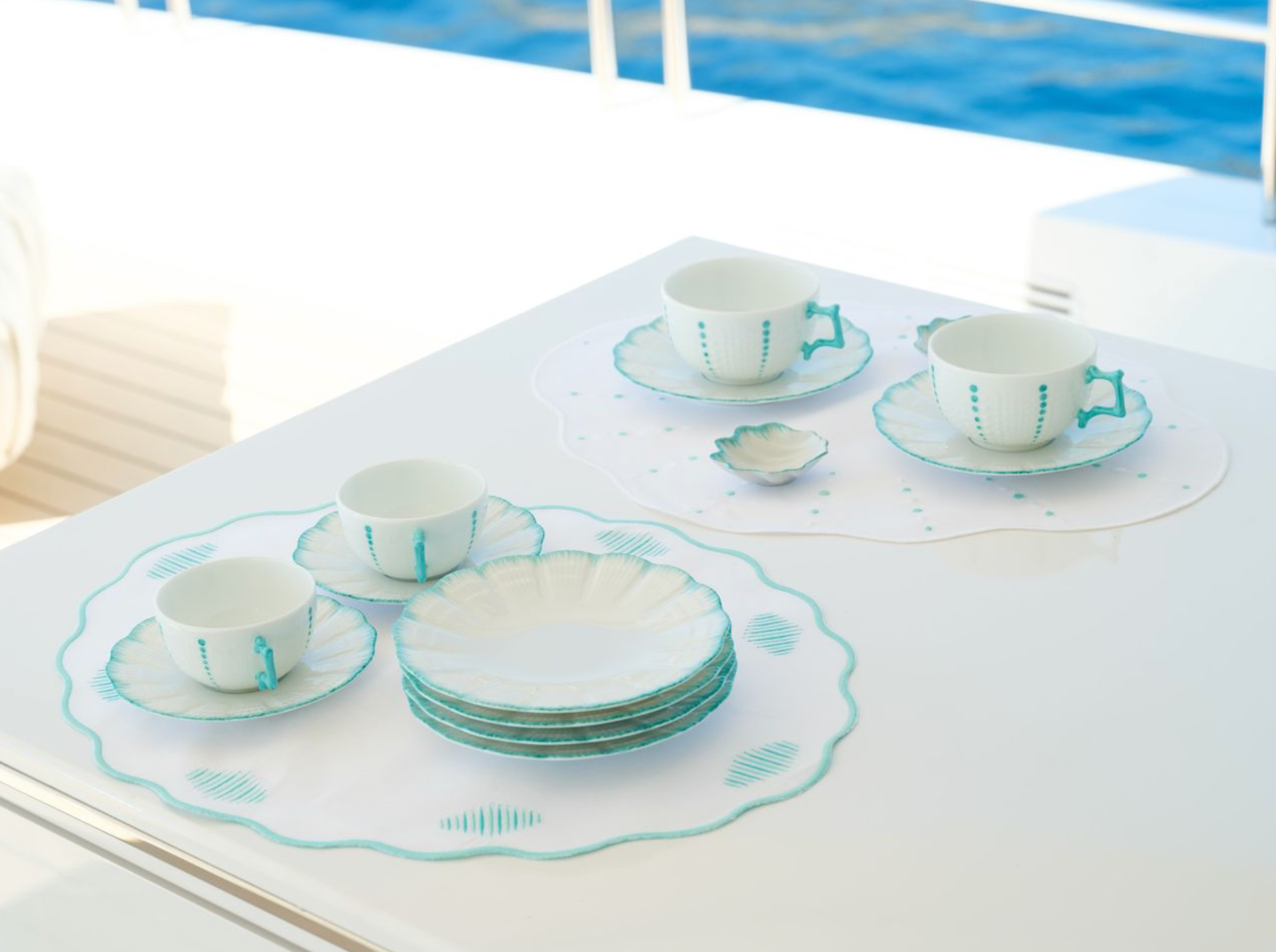 Corallo Tea cup and saucer