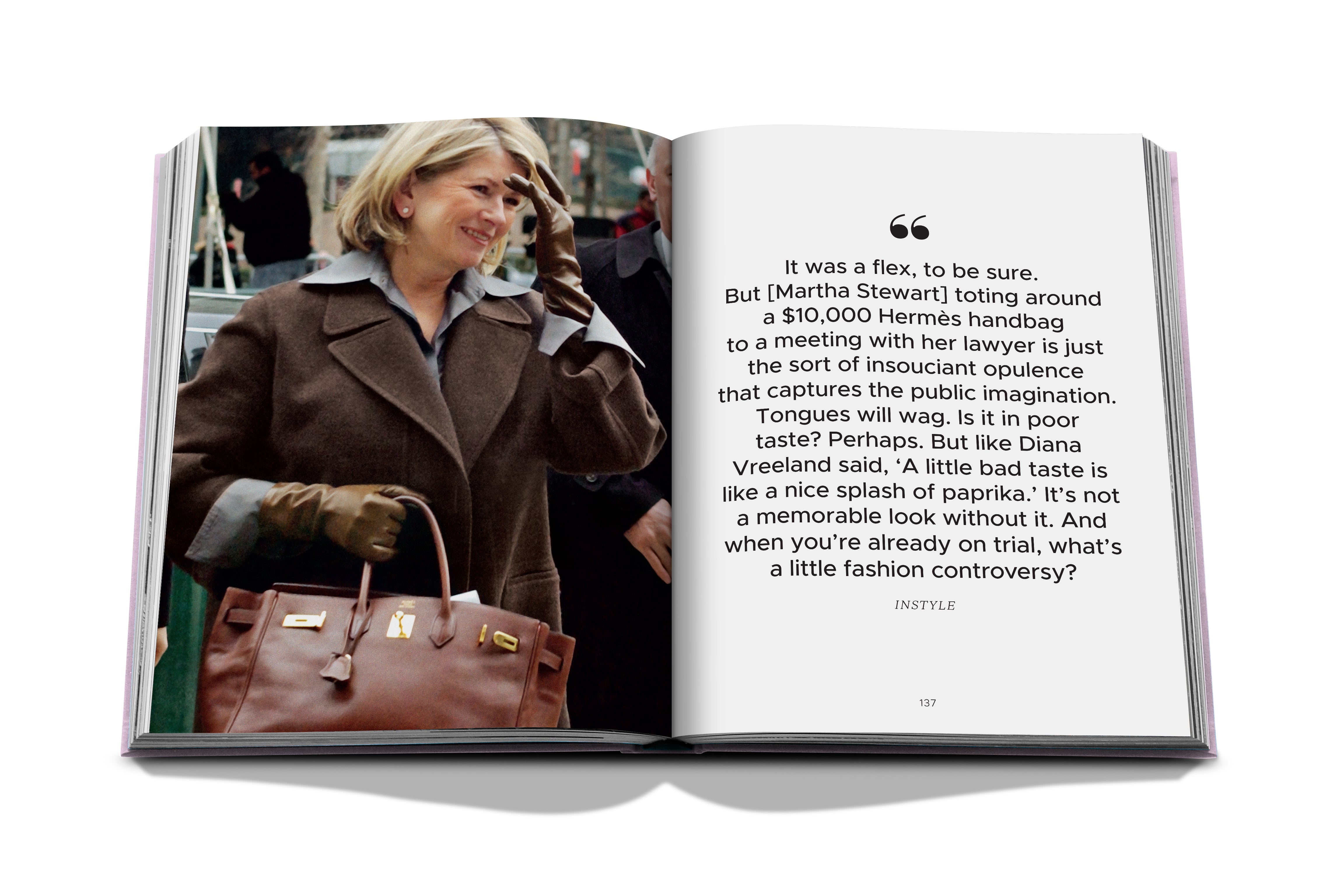 FashionPhilie : The Book of Iconic Bags