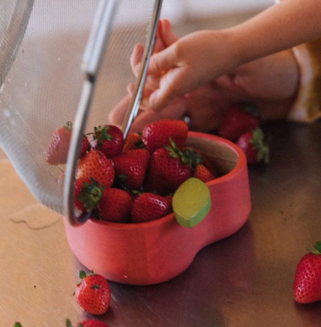 Pepa the Apple Kids' Tableware Set: Bowl & Spoon