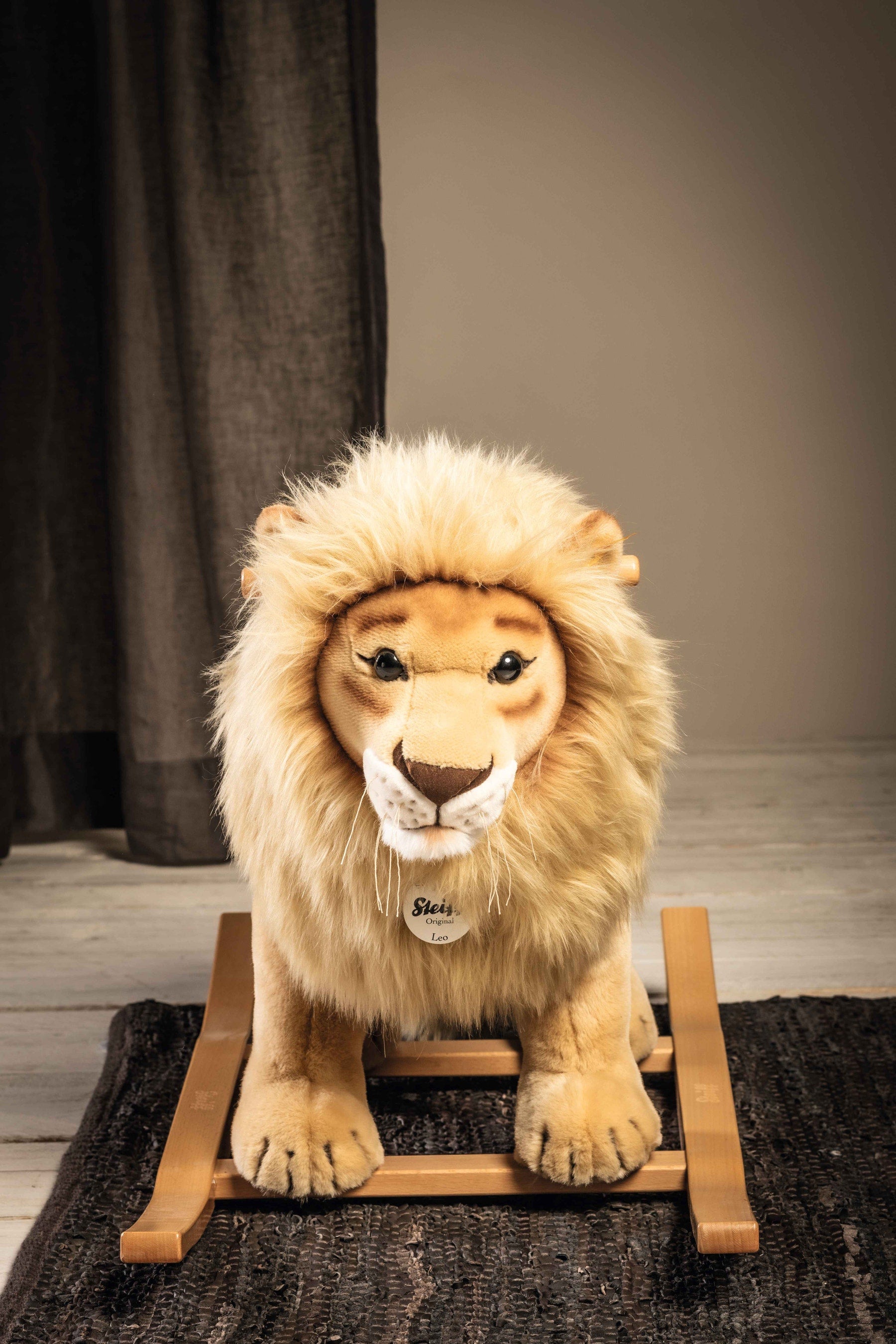 Rocking animal Leo lion